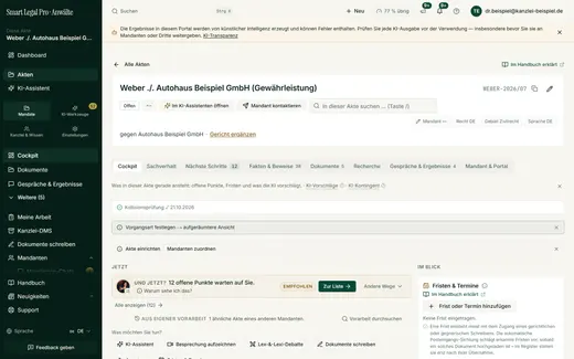 Das Cockpit einer ausgewerteten Akte zeigt offene Punkte, Fristen und Termine sowie Schnellaktionen wie KI-Assistent, Besprechung aufzeichnen und Lex-&-Lexi-Debatte.