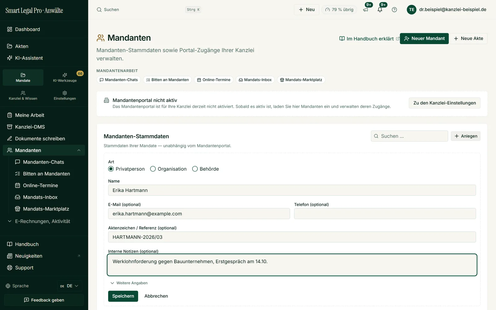 Stammdaten Ihrer Mandate pflegen Sie unabhängig vom Mandantenportal: Art, Name, Kontakt, Aktenzeichen und interne Notizen – schlank erfasst, später in jeder Akte verknüpfbar.