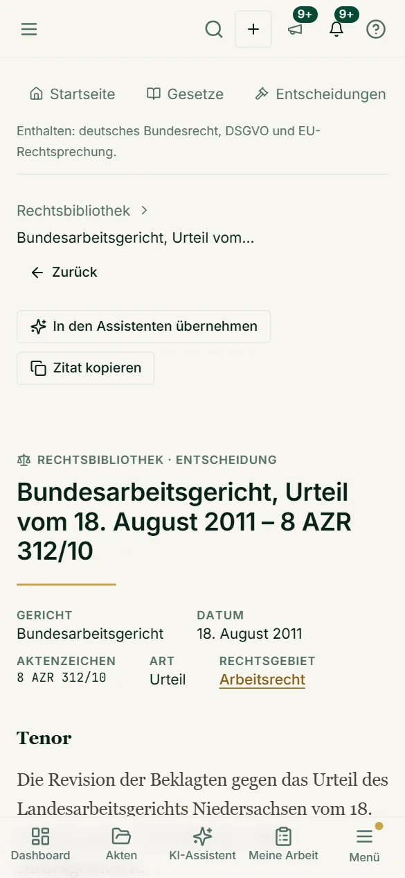 Eine Entscheidung der Rechtsbibliothek auf dem Handy: Gericht, Datum, Aktenzeichen und Tenor übersichtlich untereinander – für die schnelle Nachschau vor dem Termin.