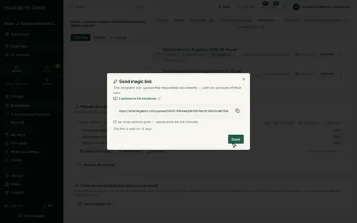 The upload link is ready to copy; the validity can be set per link.