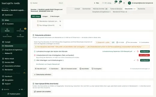 Hat die Mandantin ihre Unterlagen übermittelt, meldet die Akte „Eingereicht – prüfen“; die Kanzlei öffnet die Dateien und nimmt sie ab oder gibt sie zurück.