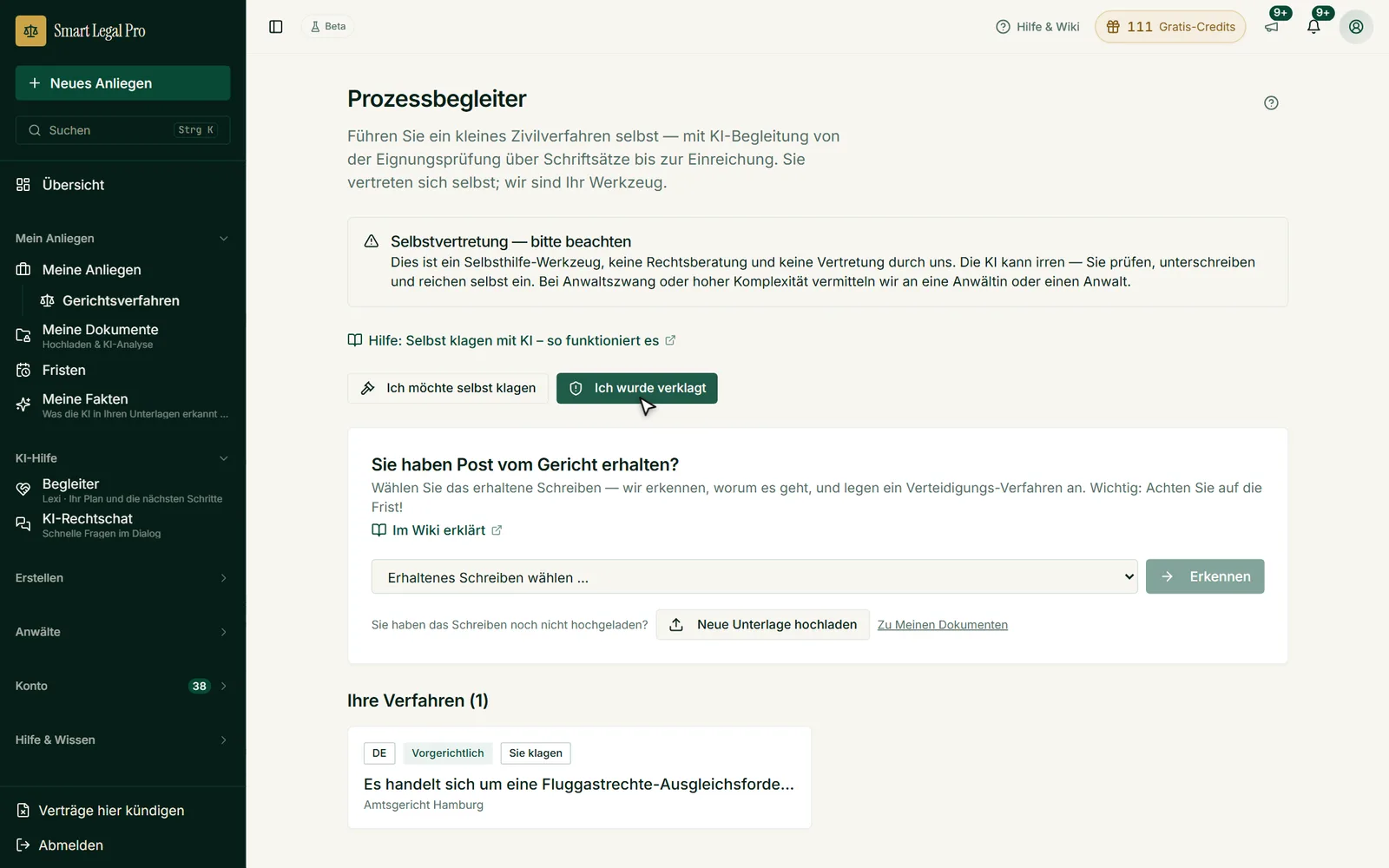 Der zweite Einstieg des Prozessbegleiters für Beklagte: Gerichtspost auswählen, die KI erkennt, worum es geht.