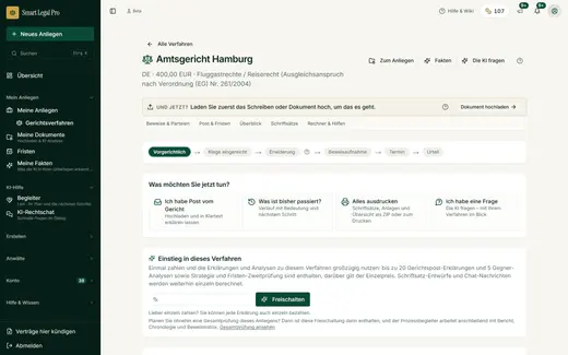 Die Verfahrensakte eines kleinen Zivilverfahrens (Beispiel Fluggastrechte) mit Stufenleiste, Schnellaktionen und Registern.